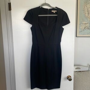 Banana Republic black fitted dress - 10